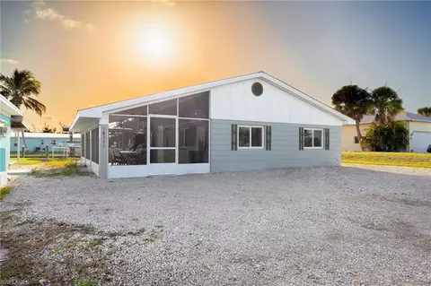 16341 Porto Bello St, Bokeelia, FL 33922