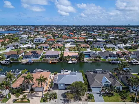1132 Bond Ct, Marco Island, FL 34145