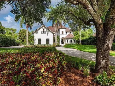 9129 The Ln, Naples, FL 34109