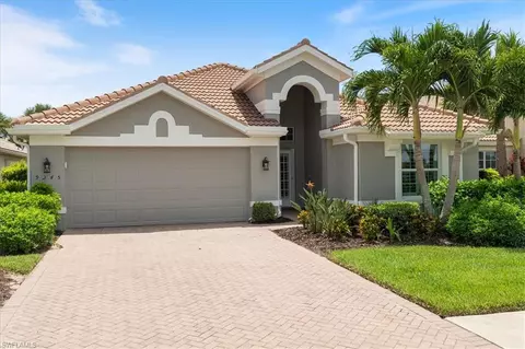 9245 Independence Way, Fort Myers, FL 33913