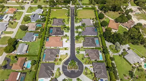 View/Area - 210 Legacy Ct, Naples, FL 34110 photo 6 of 6