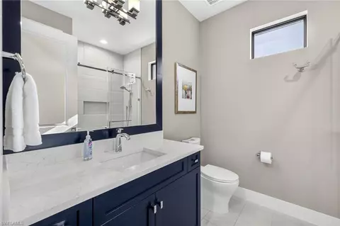 Bath - 210 Legacy Ct, Naples, FL 34110 photo 3 of 3