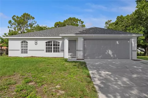 18396 Heather Rd, Fort Myers, FL 33967