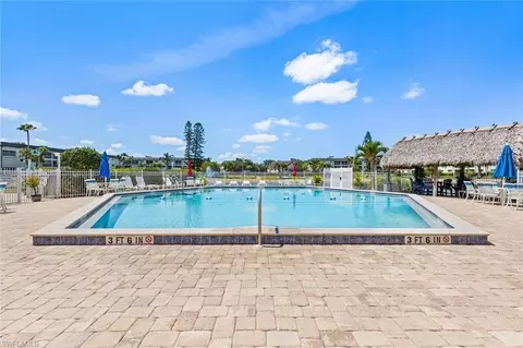Exterior - 1018 Manatee Rd #E302, Naples, FL 34114 photo 3 of 3
