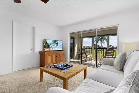 21 High Point Cir E #206, Naples, FL 34103 photo 7