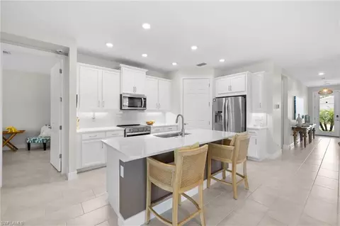 28056 Seasons Tide Ave, Bonita Springs, FL 34135