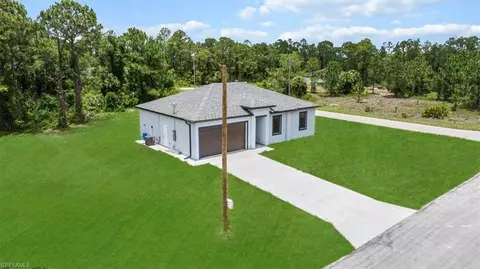 448 Majors Ave S, Lehigh Acres, FL 33974