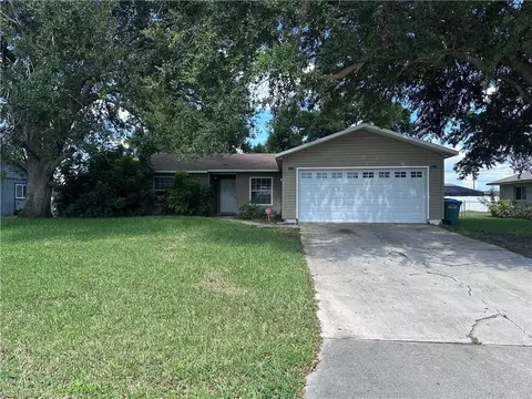 509 SE 8th Pl, Cape Coral, FL 33990