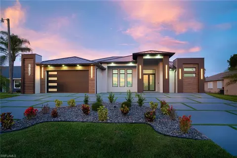 3837 SW 17th Pl, Cape Coral, FL 33914