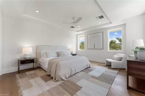 Bedroom - 581 14th Ave S, Naples, FL 34102 photo 5 of 5