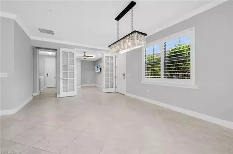 7690 Jacaranda Ln, Naples, FL 34114 photo 11