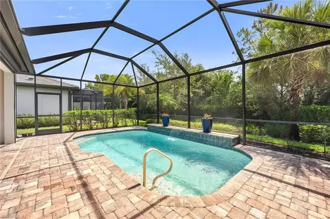 7690 Jacaranda Ln, Naples, FL 34114 photo 2