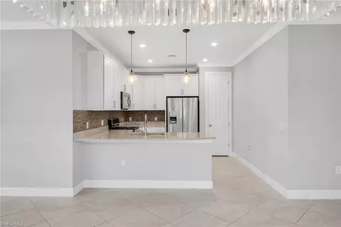 7690 Jacaranda Ln, Naples, FL 34114 photo 15