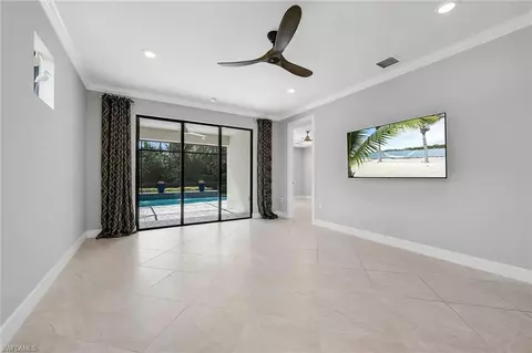 7690 Jacaranda Ln, Naples, FL 34114 photo 7