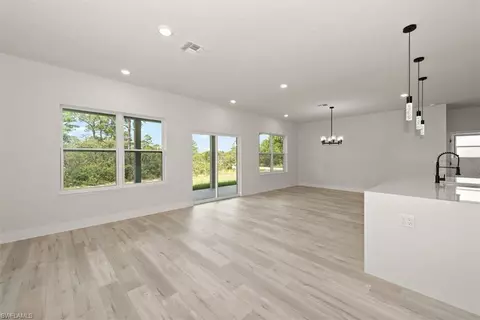 4735 San Ignacio Dr, Sebring, FL 33872 photo 6