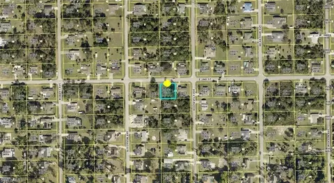 2604 E 2nd St, Lehigh Acres, FL 33936