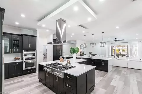 5791 Shady Oaks Ln, Naples, FL 34119