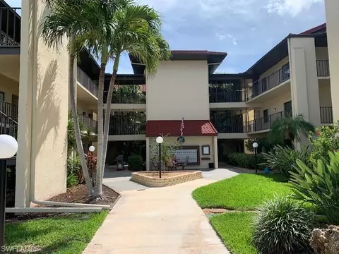11060 Caravel Cir #104, Fort Myers, FL 33908
