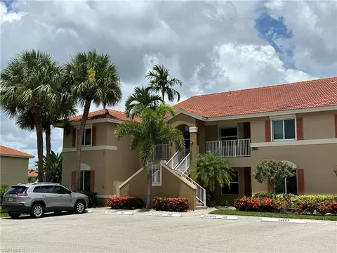 6720 Huntington Lakes Cir #202, Naples, FL 34119