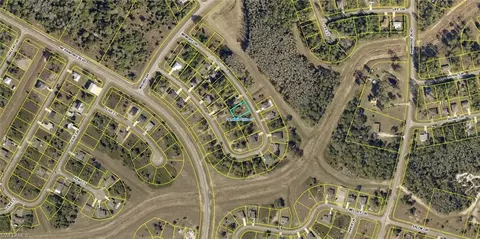 8016 Memory Cir, Labelle, FL 33935 photo 2
