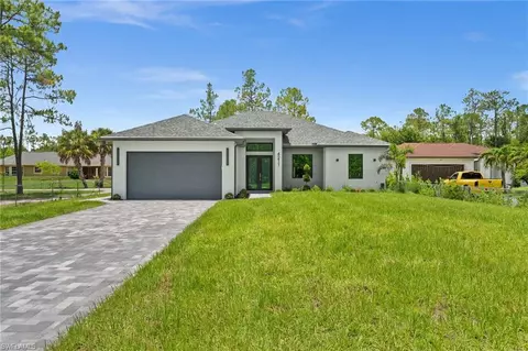 4211 12th Ave NE, Naples, FL 34120