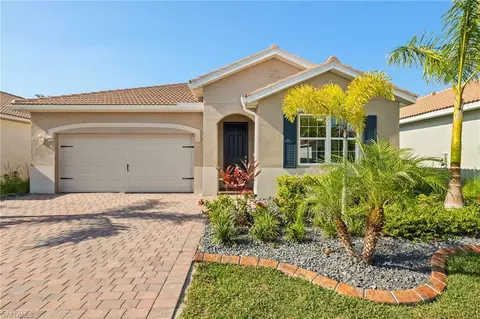 3856 Crosswater Dr, North Fort Myers, FL 33917