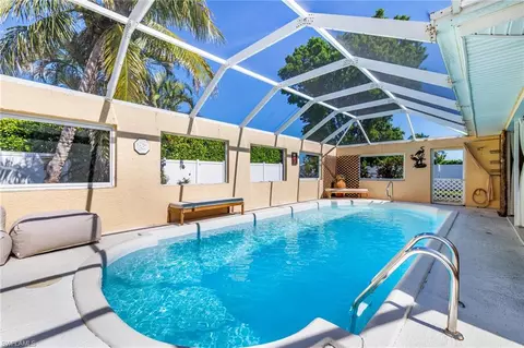 5816 SW 1st Pl, Cape Coral, FL 33914