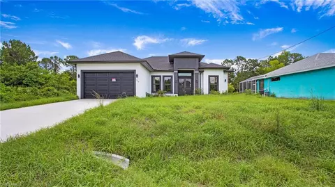 739 David Laird Ln, Lehigh Acres, FL 33974