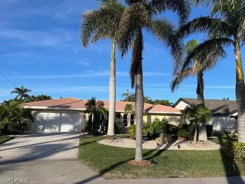 5316 SW 9th Pl, Cape Coral, FL 33914