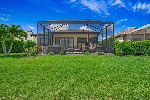 14274 Arrow Point Ct, Estero, FL 33928 photo 4