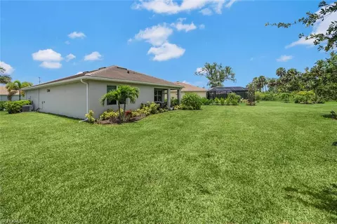 Exterior - 374 Deauville Loop, Naples, FL 34114 photo 7 of 10