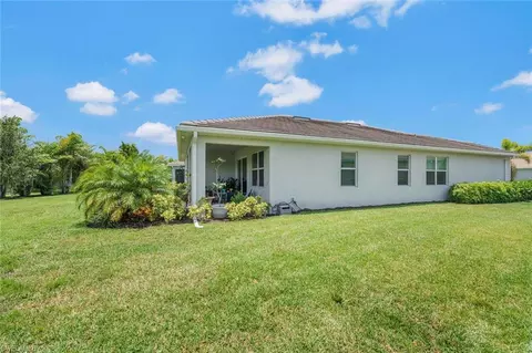 Exterior - 374 Deauville Loop, Naples, FL 34114 photo 9 of 10