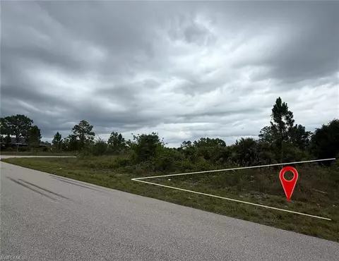 1121 Hallmark Ave S, Lehigh Acres, FL 33974