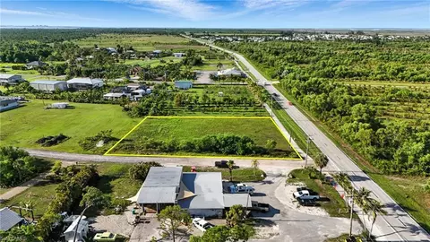 8288 Stringfellow Rd, Saint James City, FL 33956