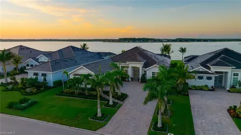 18917 Wildblue Blvd, Fort Myers, FL 33913