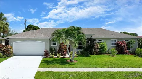 599 Genevieve Dr, Lehigh Acres, FL 33936