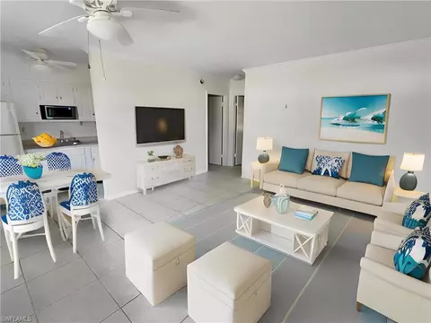 235 Seaview Ct #D2, Marco Island, FL 34145