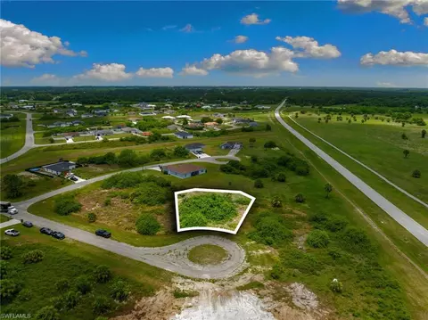 7013 Alpine Ct, Labelle, FL 33935 photo 6