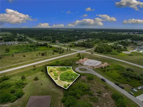 7013 Alpine Ct, Labelle, FL 33935 photo 3