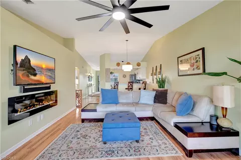 830 New Waterford Dr #N202, Naples, FL 34104