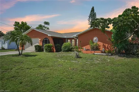 3805 SE 10th Ave, Cape Coral, FL 33904