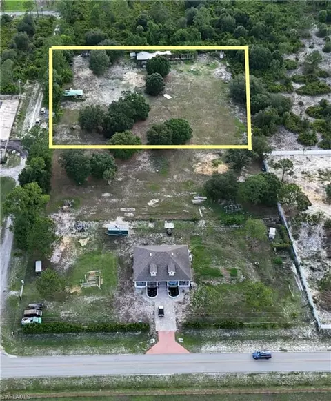 7804 4th Ter, Labelle, FL 33935
