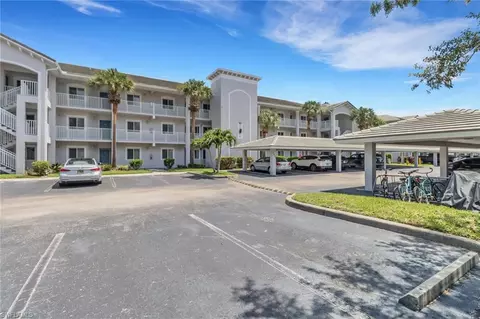 7839 Regal Heron Cir #104, Naples, FL 34104