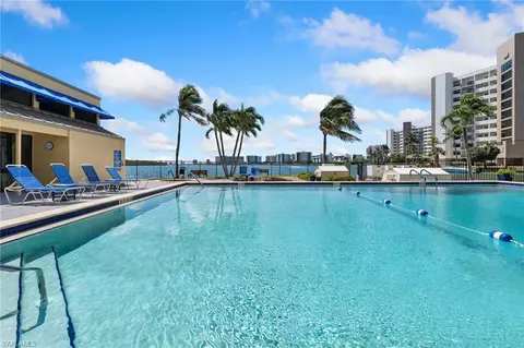 400 Lenell #110, Fort Myers Beach, FL 33931
