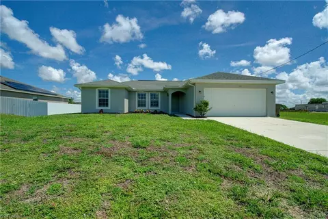 109 NE 11th St, Cape Coral, FL 33909