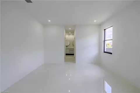 1710 NW 14th St, Cape Coral, FL 33993