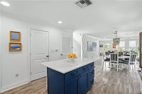 719 Park Ave, Naples, FL 34110 photo 10