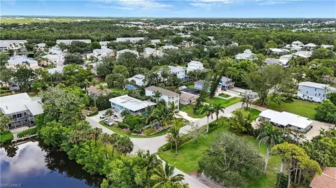 719 Park Ave, Naples, FL 34110 photo 46