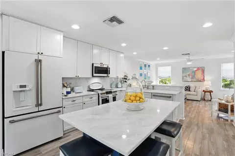 719 Park Ave, Naples, FL 34110 photo 7