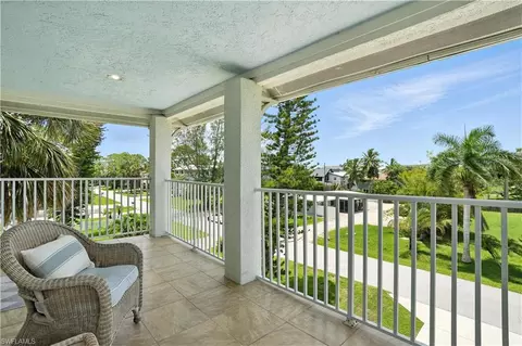 719 Park Ave, Naples, FL 34110 photo 28